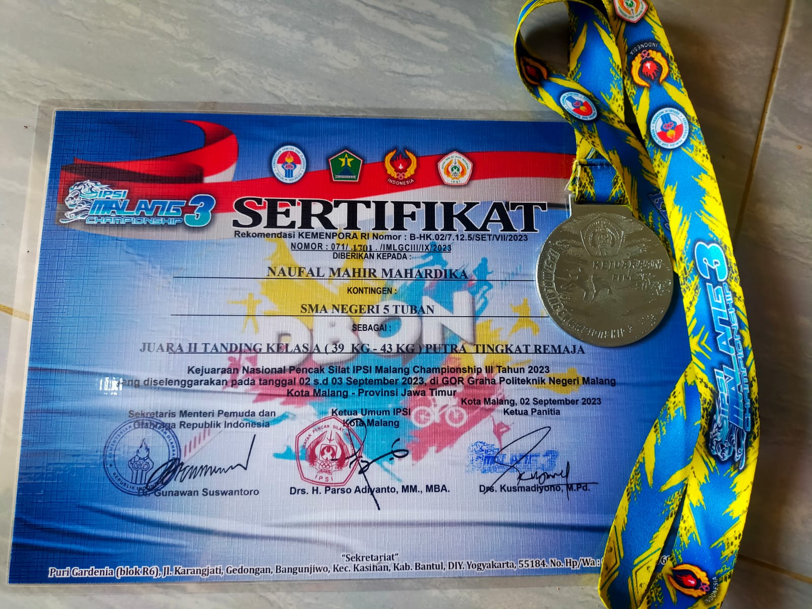 JUARA TANDING KELAS PUTRA TINGKAT REMAJA