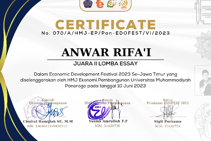 Lomba Menulis Essay