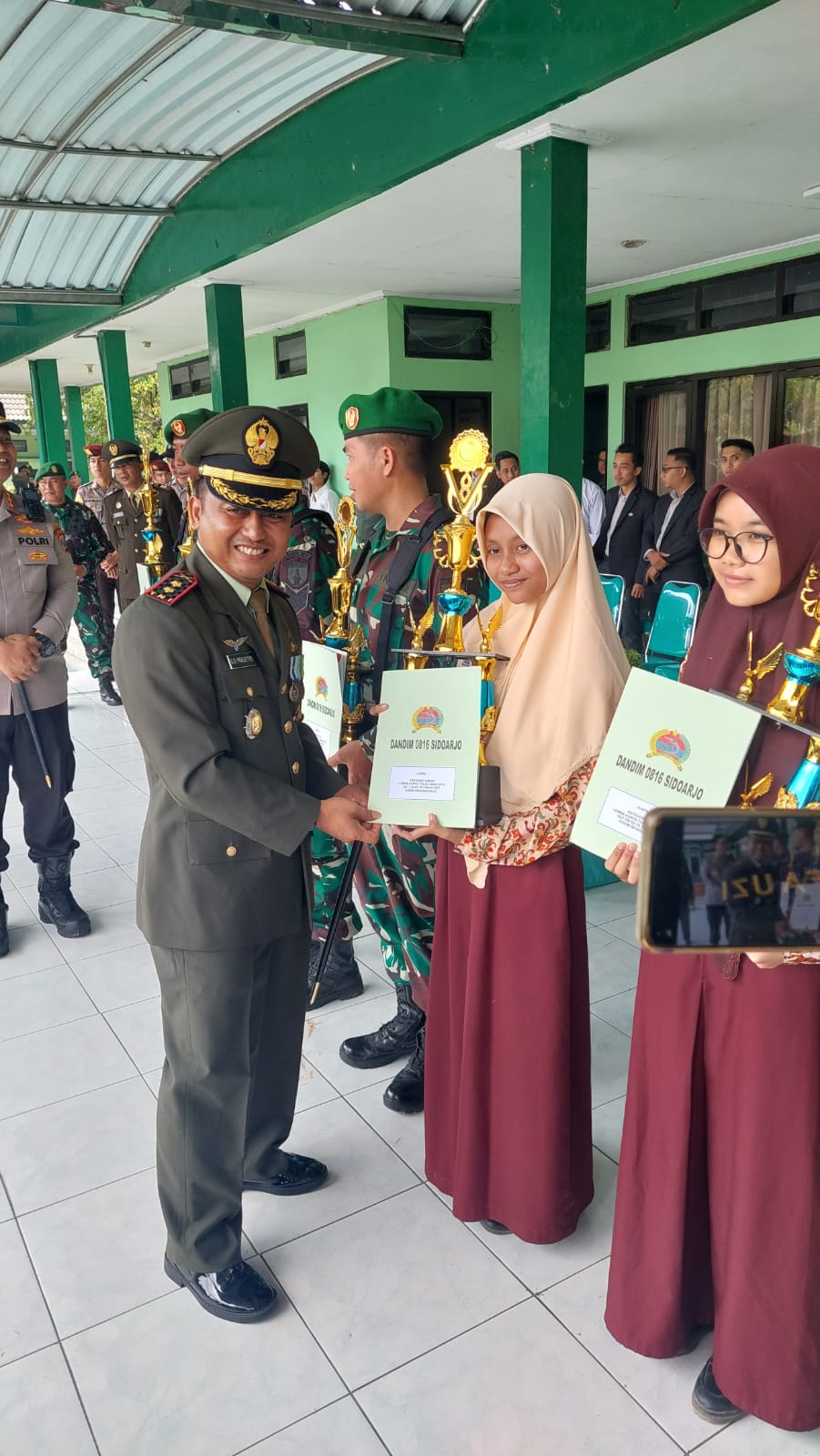 lomba â€œKarya Tulis Ilmiahâ€ dalam rangka HUT TNI ke-78 tanhun 2023 