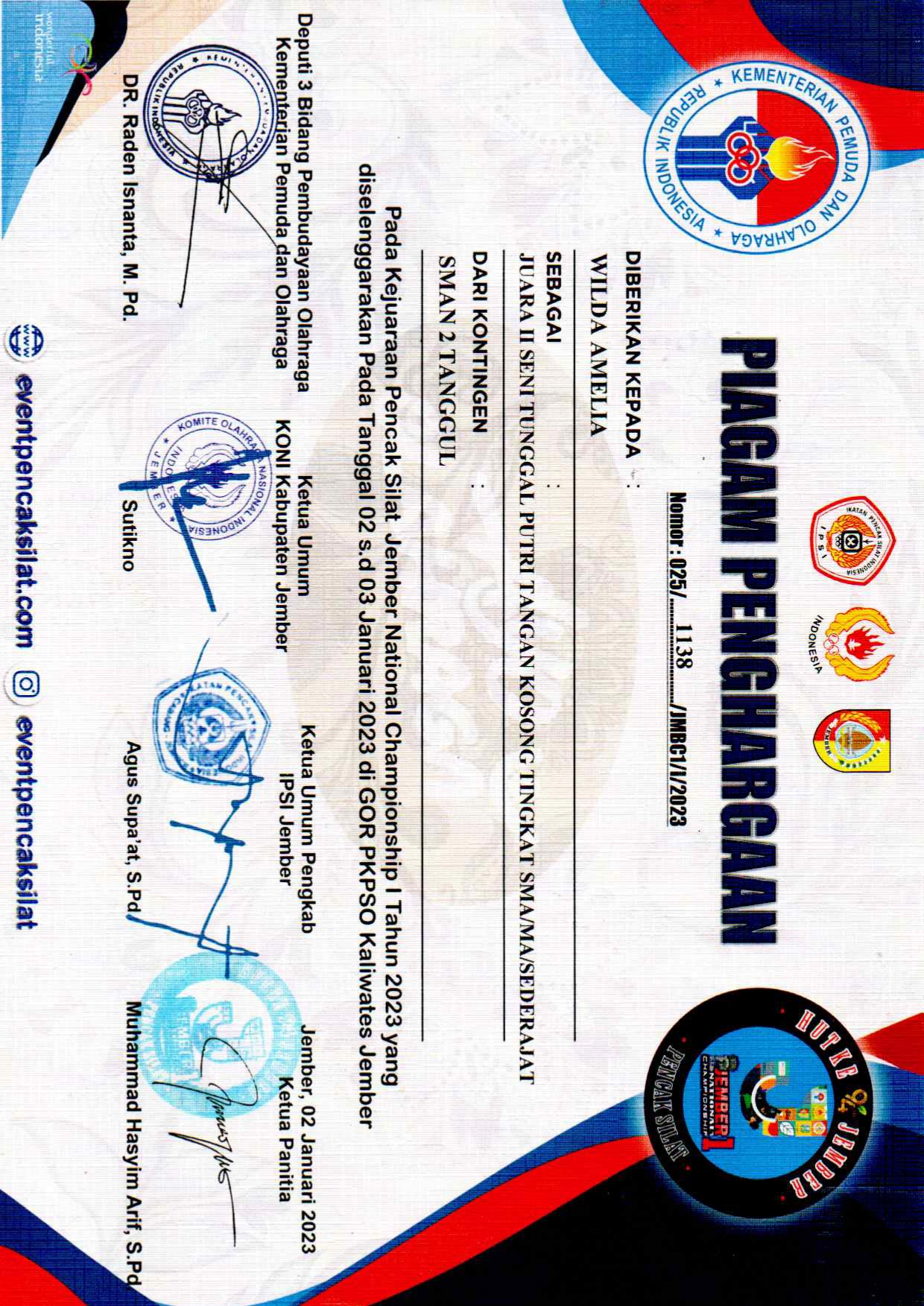 Seni Tunggal Putri Tangan Kosong  Tingkat SMA/MA/ Sederajat Kejuaraan Pencak silat Jember Natonal Championship I