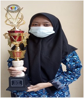 Juara 1 Story Telling East Java 