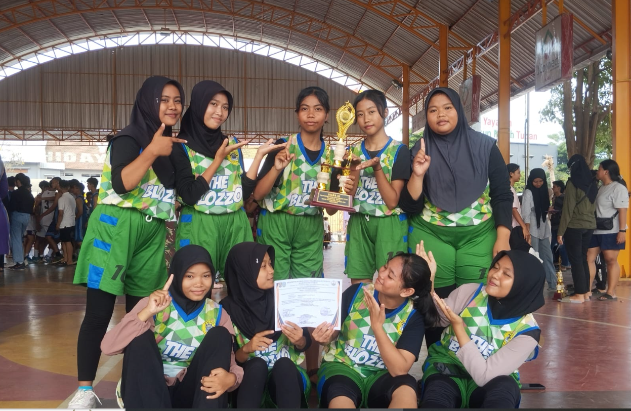 BOLA BASKET PUTRI