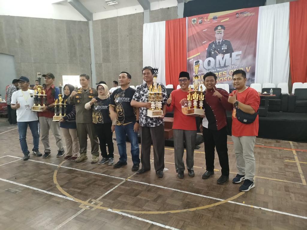 Juara Umum Display Klasemen Umum Se-Jawa Timur Kapolres Open Marching