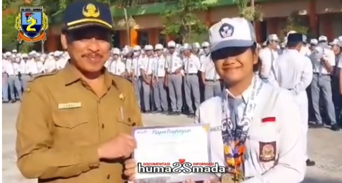 Kompetisi Nasional bertajuk ISMO ( Indonesian Science and Medical Olympiad) Bidang Bahasa Indonesia	