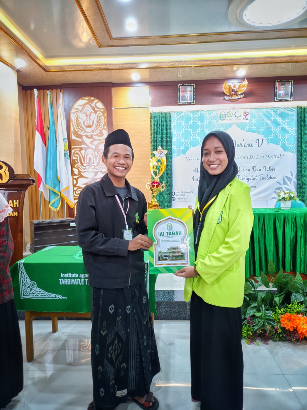 LOMBA MTarQ tingkat SMA/Sederajat se Jatim