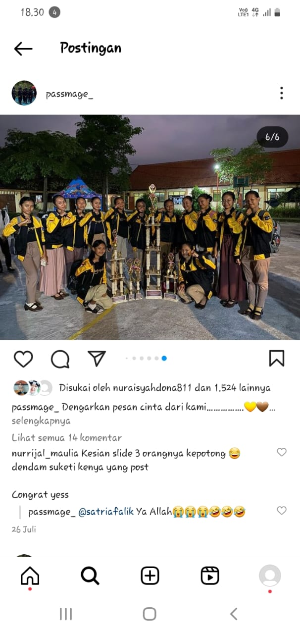 LOMBA KREASI BARIS BERBARIS