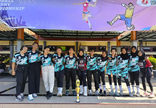 JUARA 3 HANDBALL SMANDRY CUP 2023, SMAN 1 DRIYOREJO