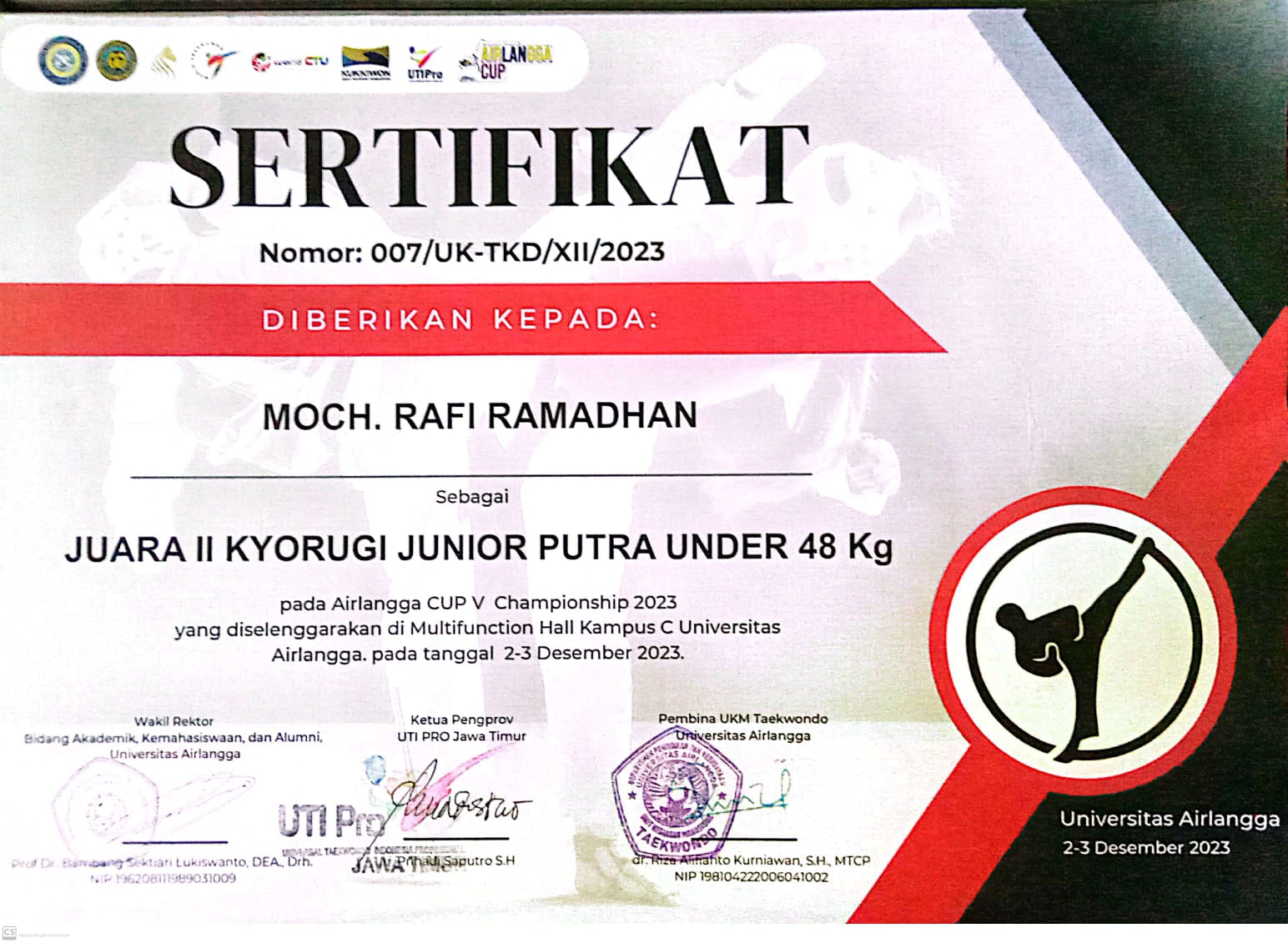 Juara 2 Kyorugi Junior Putra Under 48 kg