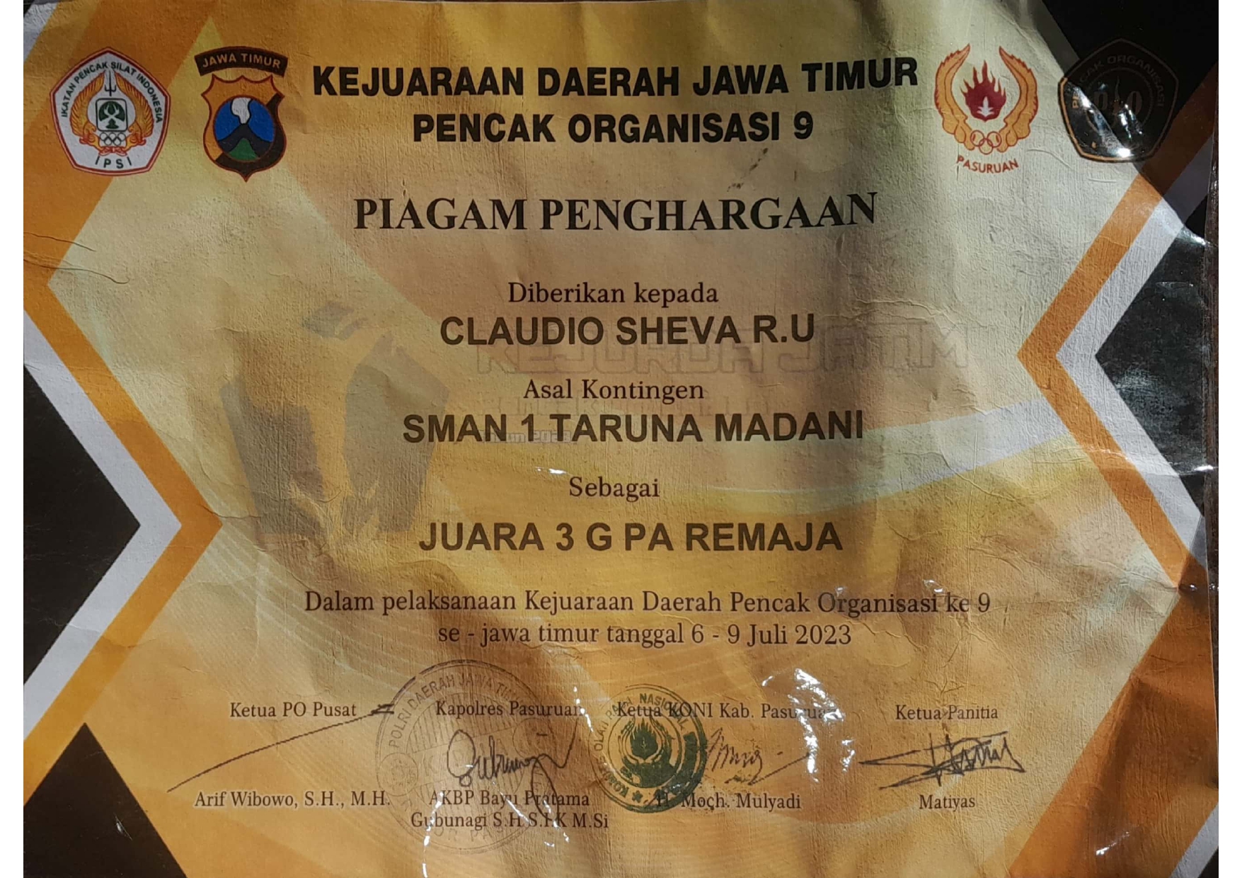 Juara 3 G PA Remaja dalam Kejuaraan Daeah Pencak se-Jawa Timur