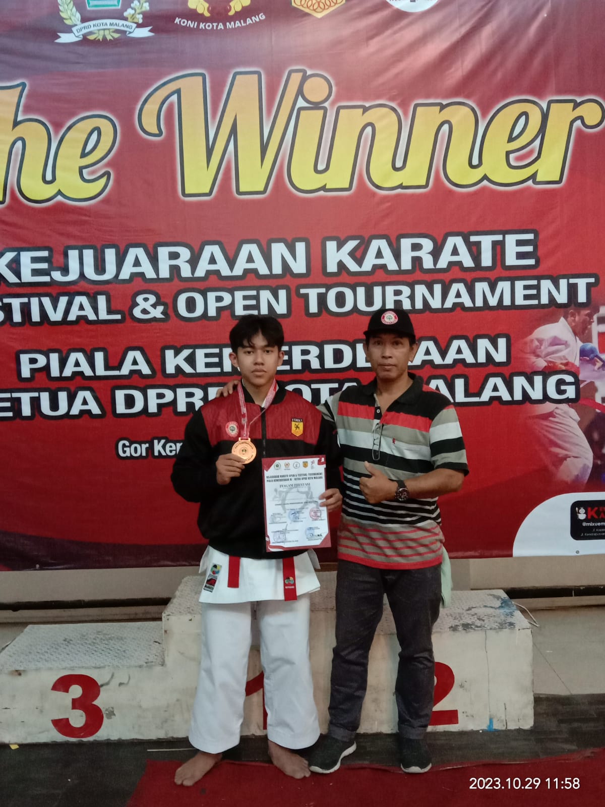 Kejuaraan Karate Open & Festival Tournament Piala Kemerdekaan RI-Ketua DPRD Kota Malang