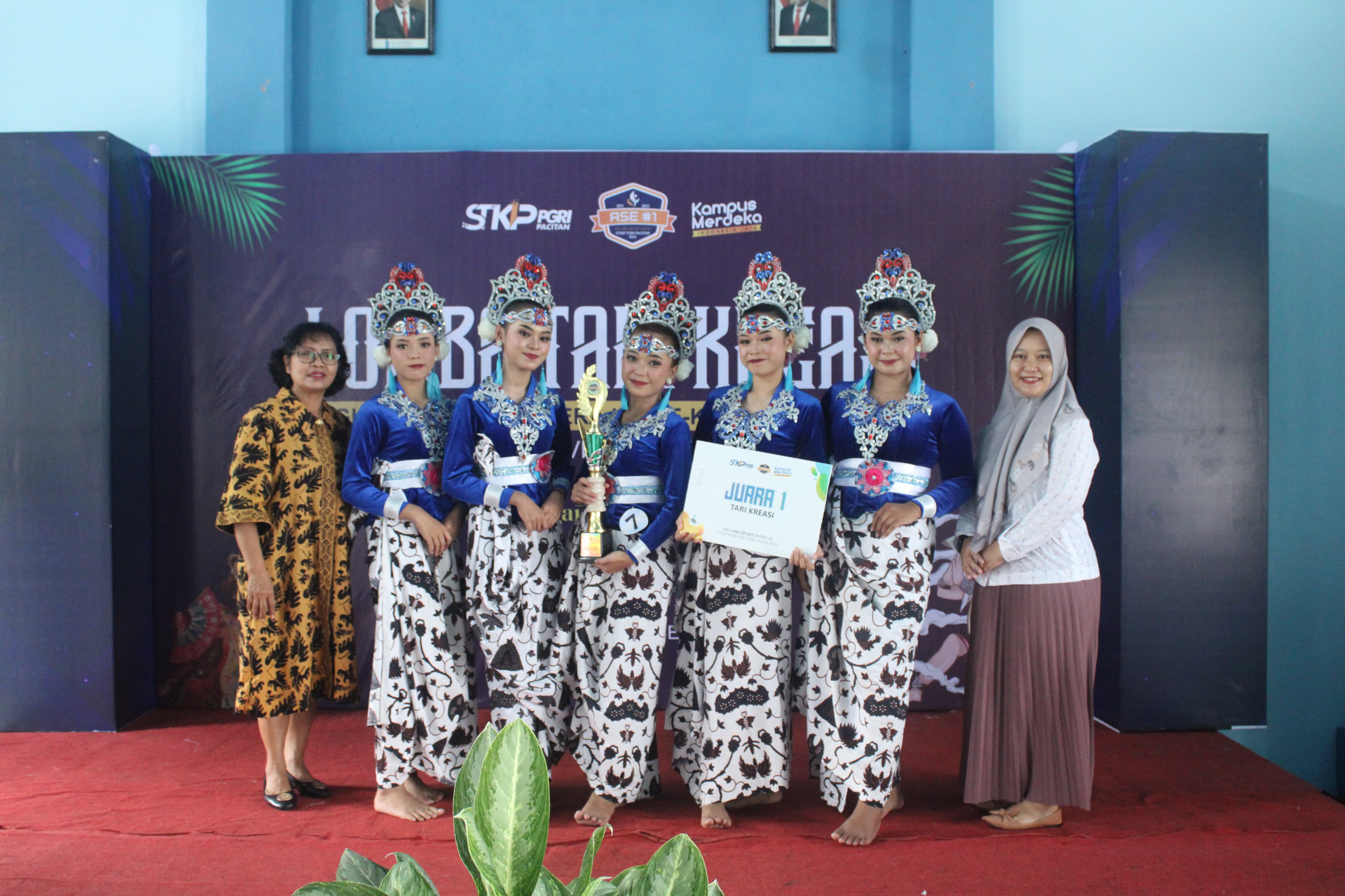 JUARA 1 TARI KREASI