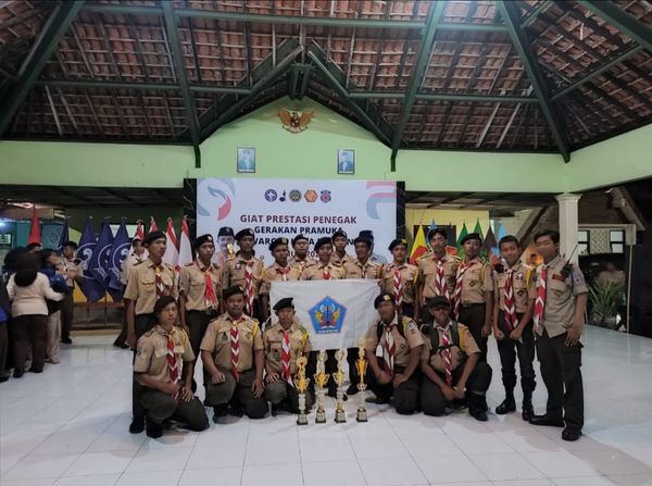 Lomba Menaksir tinggi 