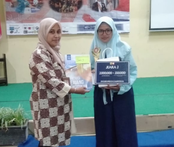 English speech  contest yang diadakan oleh STKIP Bangkalan 