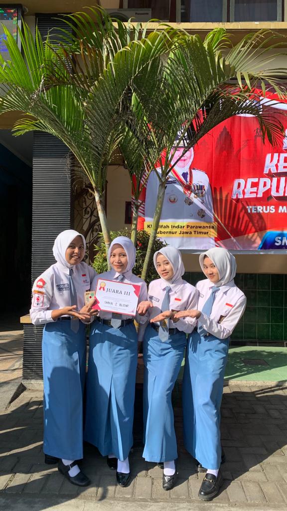 Tim Paduan Suara Siswa Juara 3 (Lomba Paduan Suara Mars Koperasi) DInas Koperasi dan UKM Kota Blitar