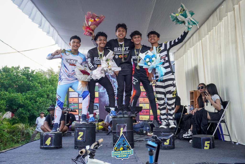 JAVA SERIES DOWNHILL 2023 SERI 4