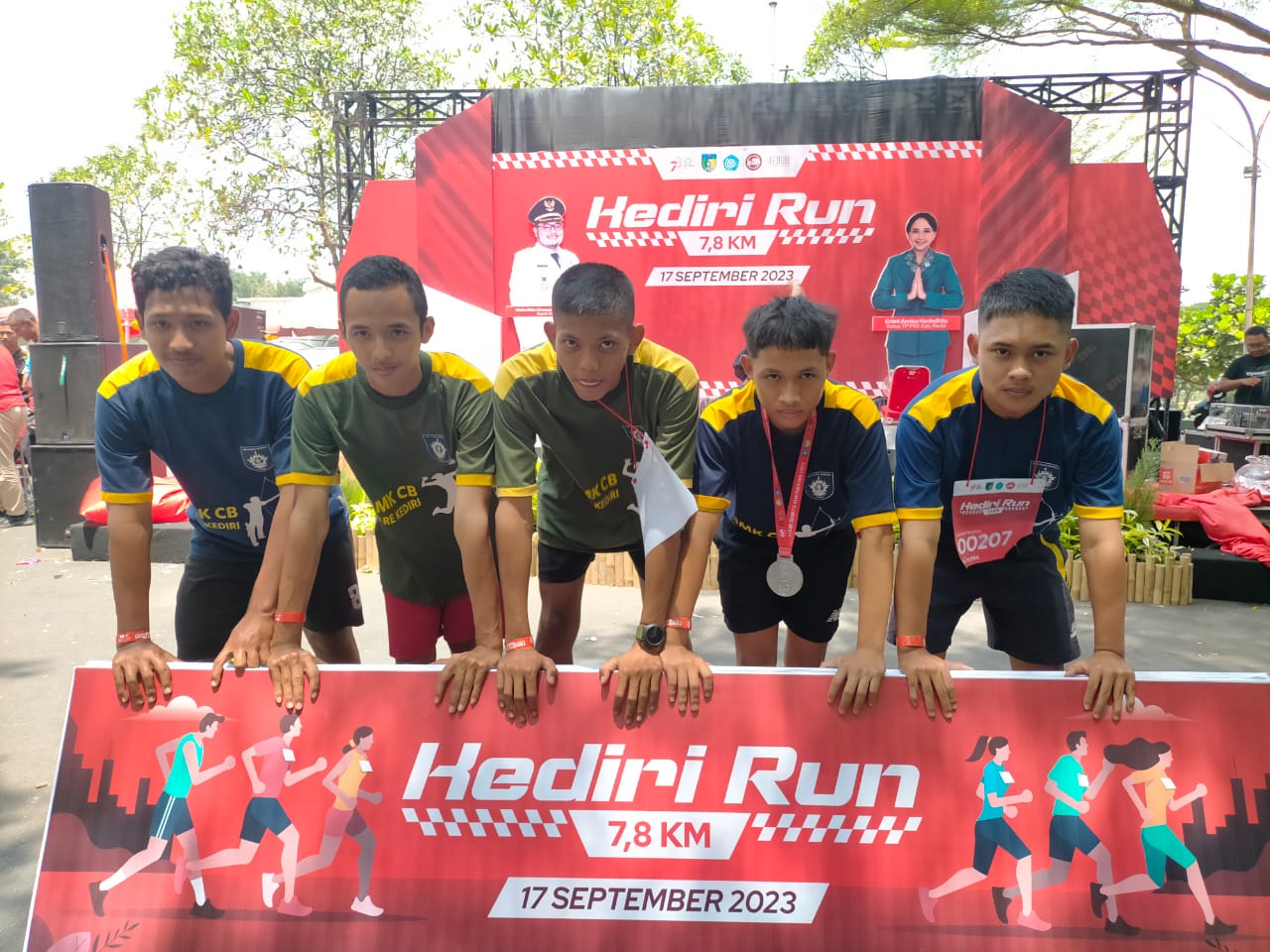 LOMBA KEDIRI RUN 7,8 KM TINGKAT PELAJAR SMA/SMK BEREGU