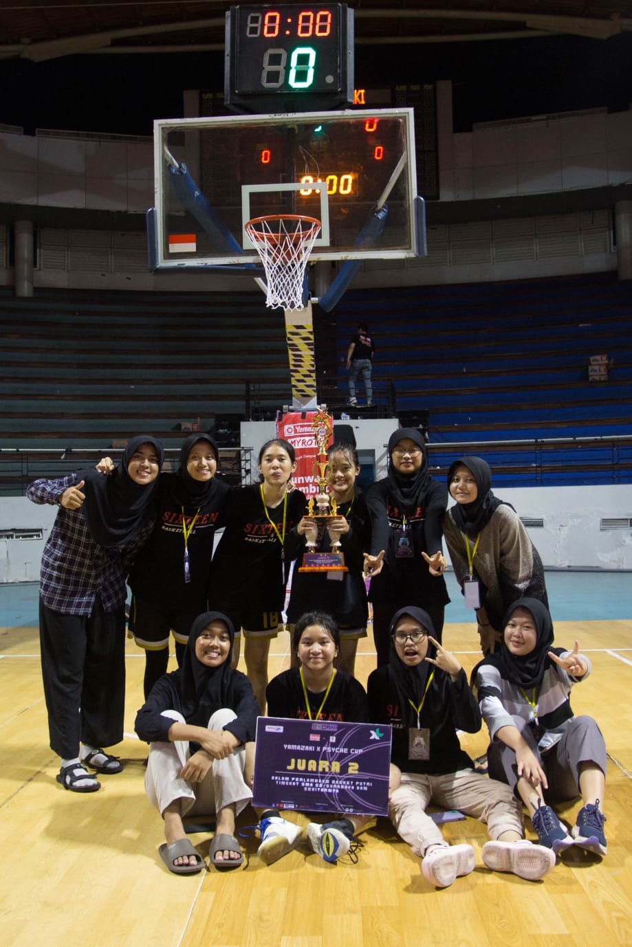 PERLOMBAAN BASKET PUTRI YAMAZAKI X PSYCHE CUP TINGKAT SMA SE - SURABAYA DAN SEKITARNYA 