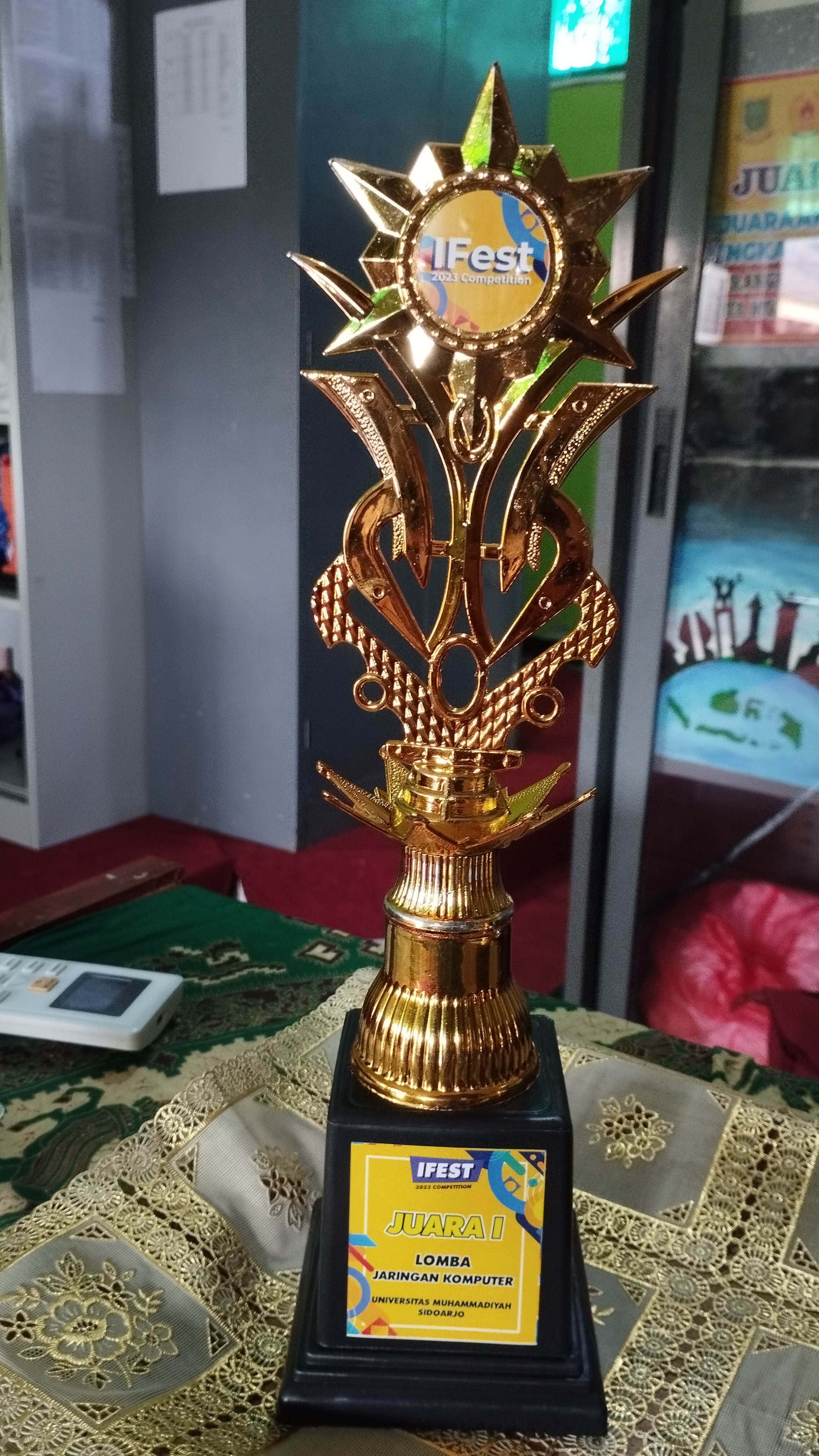 JUARA 1 LOMBA JARINGAN KOMPUTER IFEST 2023 COMPETITION 