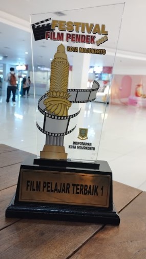 Film Pelajar Terbaik Festival Film Pendek Disporapar Kota Mojokerto