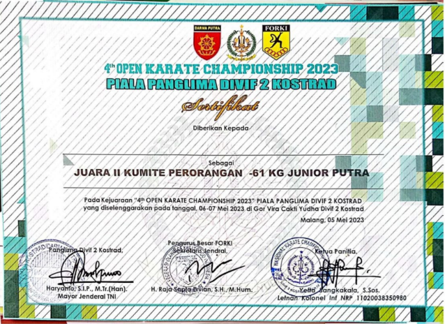 PIALA PANGLIMA DIVIF 2 KOSTRAD