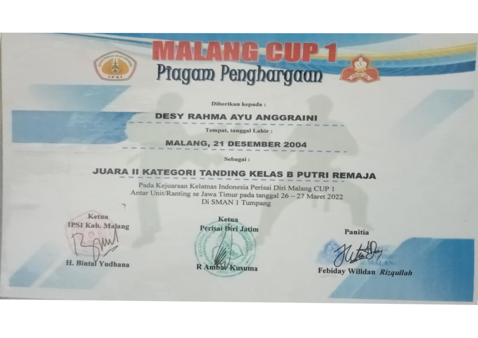 JUARA 2 KATEGORI TANDING KELAS B PUTRI REMAJA