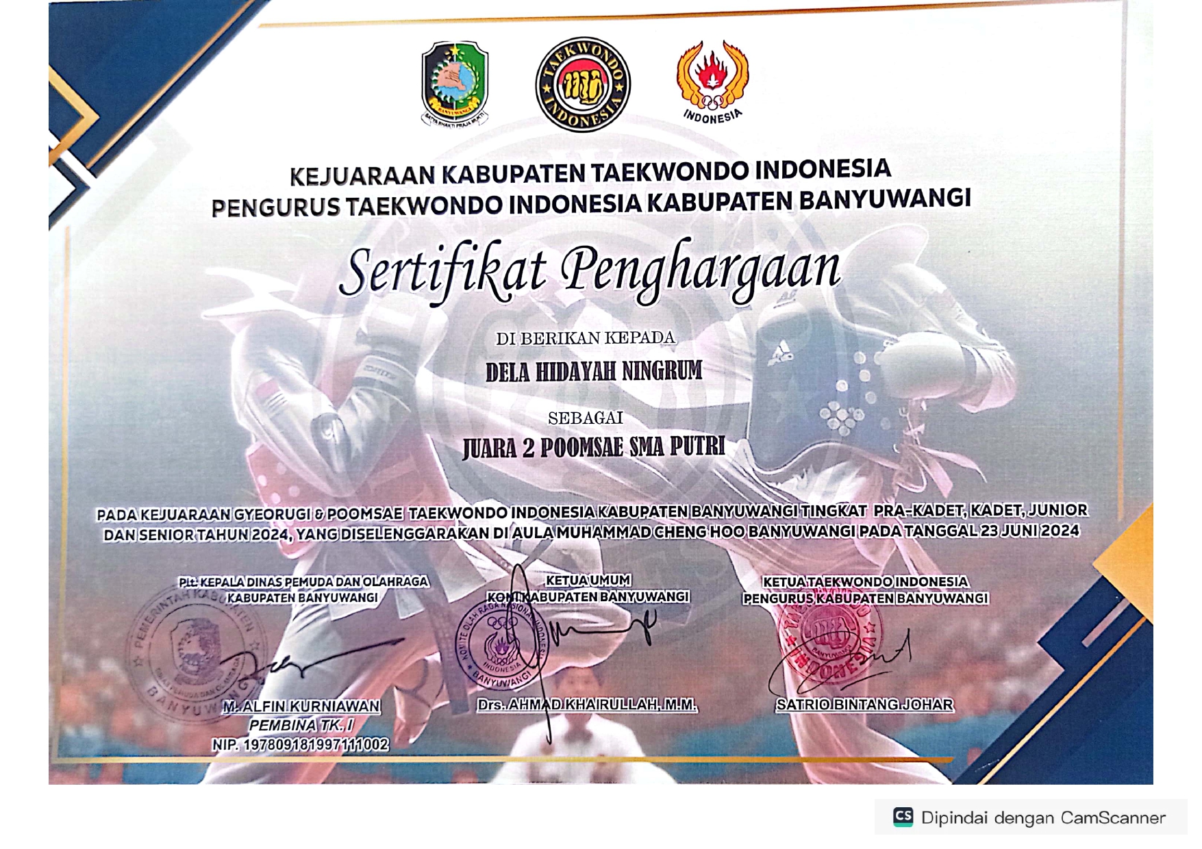 Juara  2 Poomsae SMA Putri di Kejuaraan Gyeorogi & Poomsae Taekwondo Indonesia Kabupaten Banyuwangi Tahun 2024