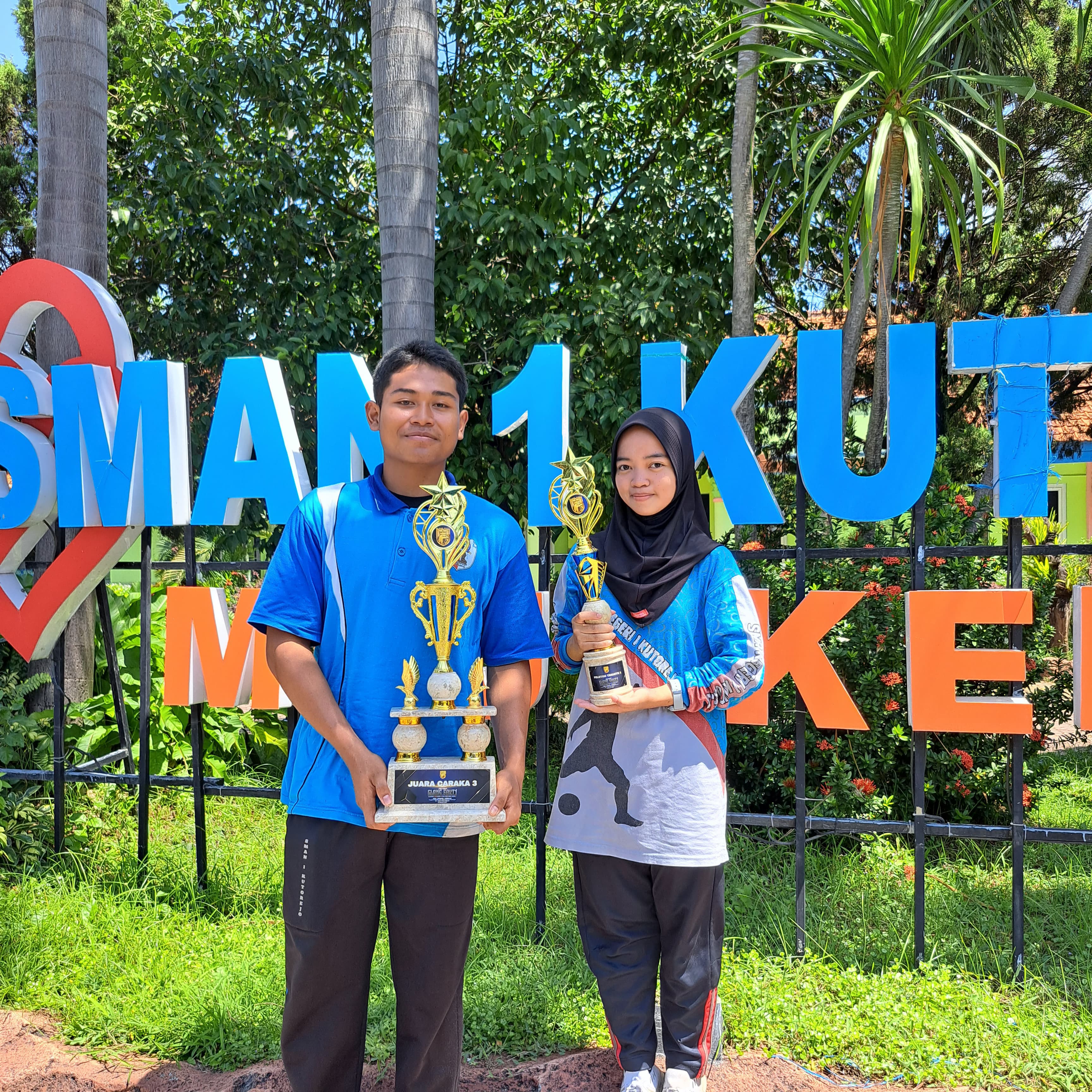 JUARA 1 BEST PLETON TERHITS