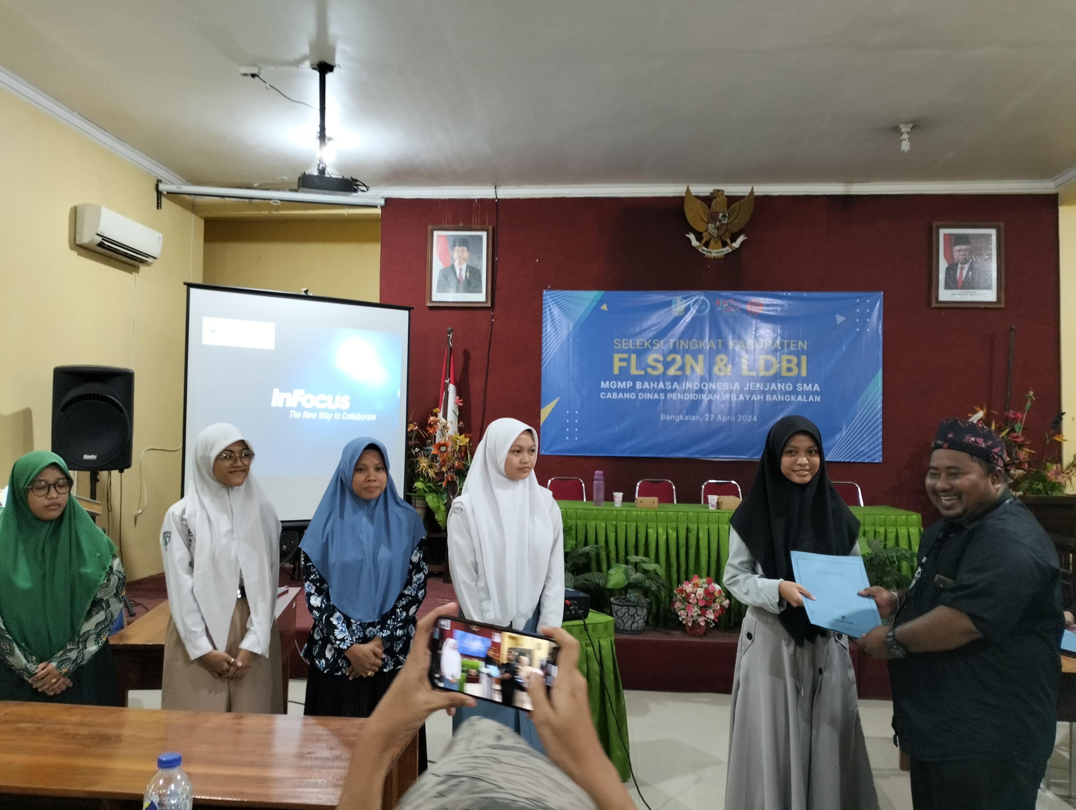 Lomba Menulis Cerpen FLS2N dan LDBI MGMP Bahasa Indonesia Jenjang SMA Cabang Dinas Pendidikan Wilayah Bangkalan