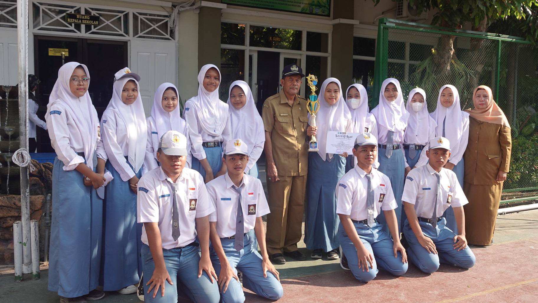 LKBB SENOPATI Tingkat SMA/SMK/MA Sederajat Se-Jawa Timur