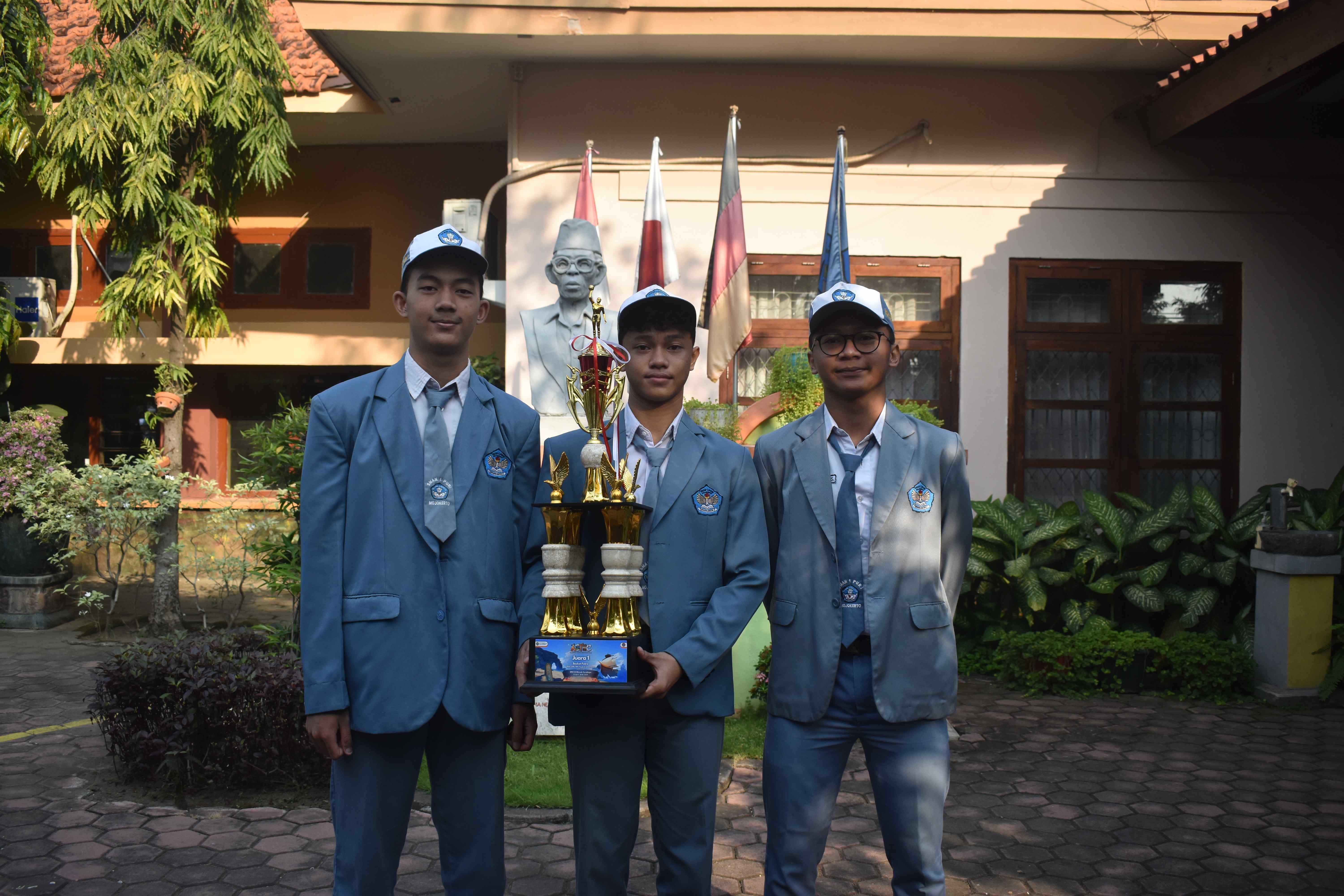 Juara 1 Lombas Basket ASTEC Tingkat Jawa Timur