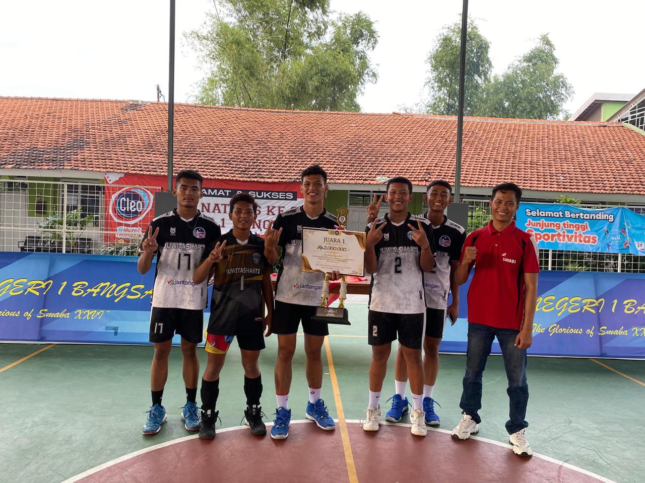 LOMBA BOLA VOLI PUTRA PIALA KACABDIN MOJOKERTO