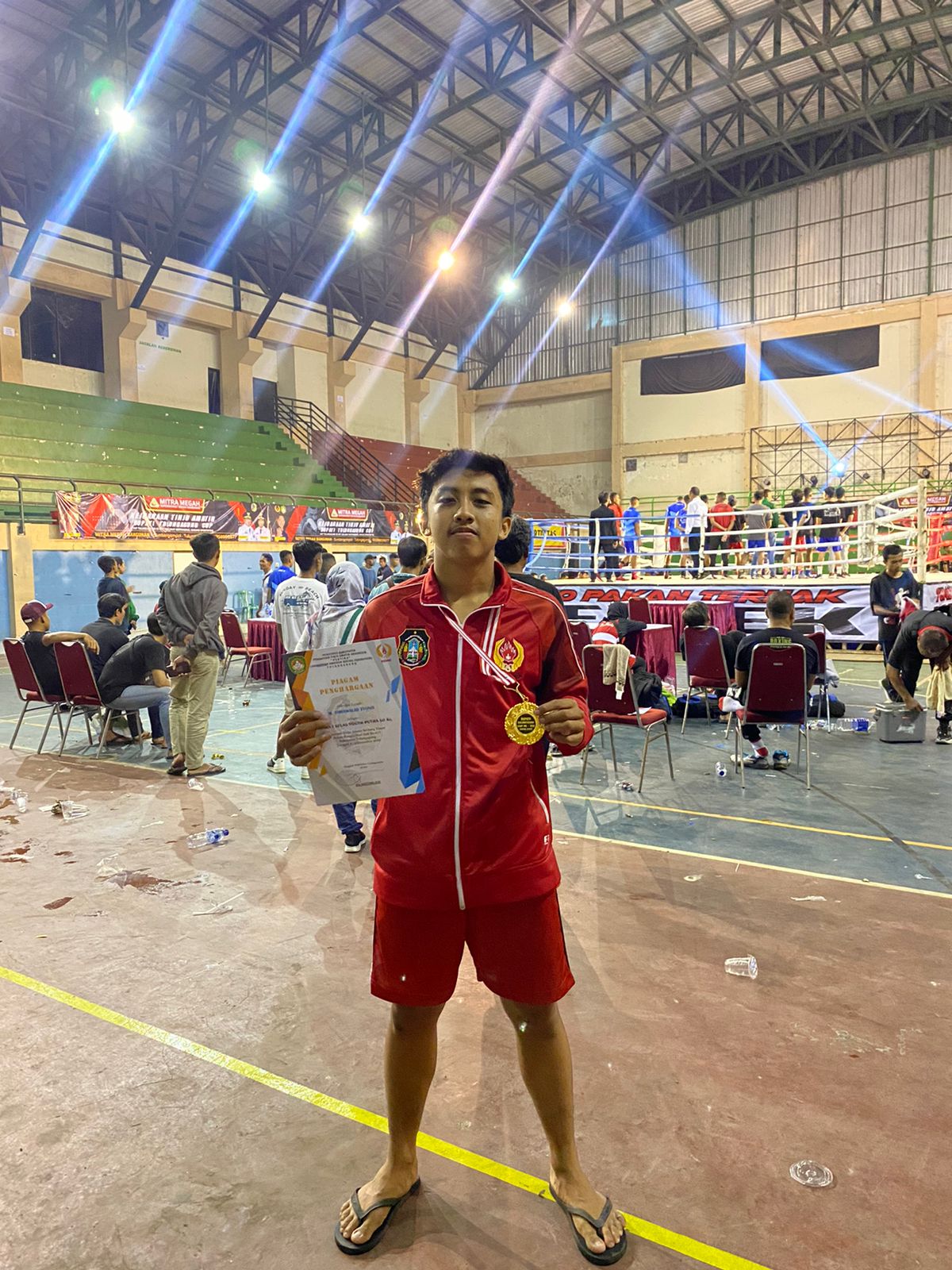 Tinju Amatir Kelas Youth Putra 60 Kg