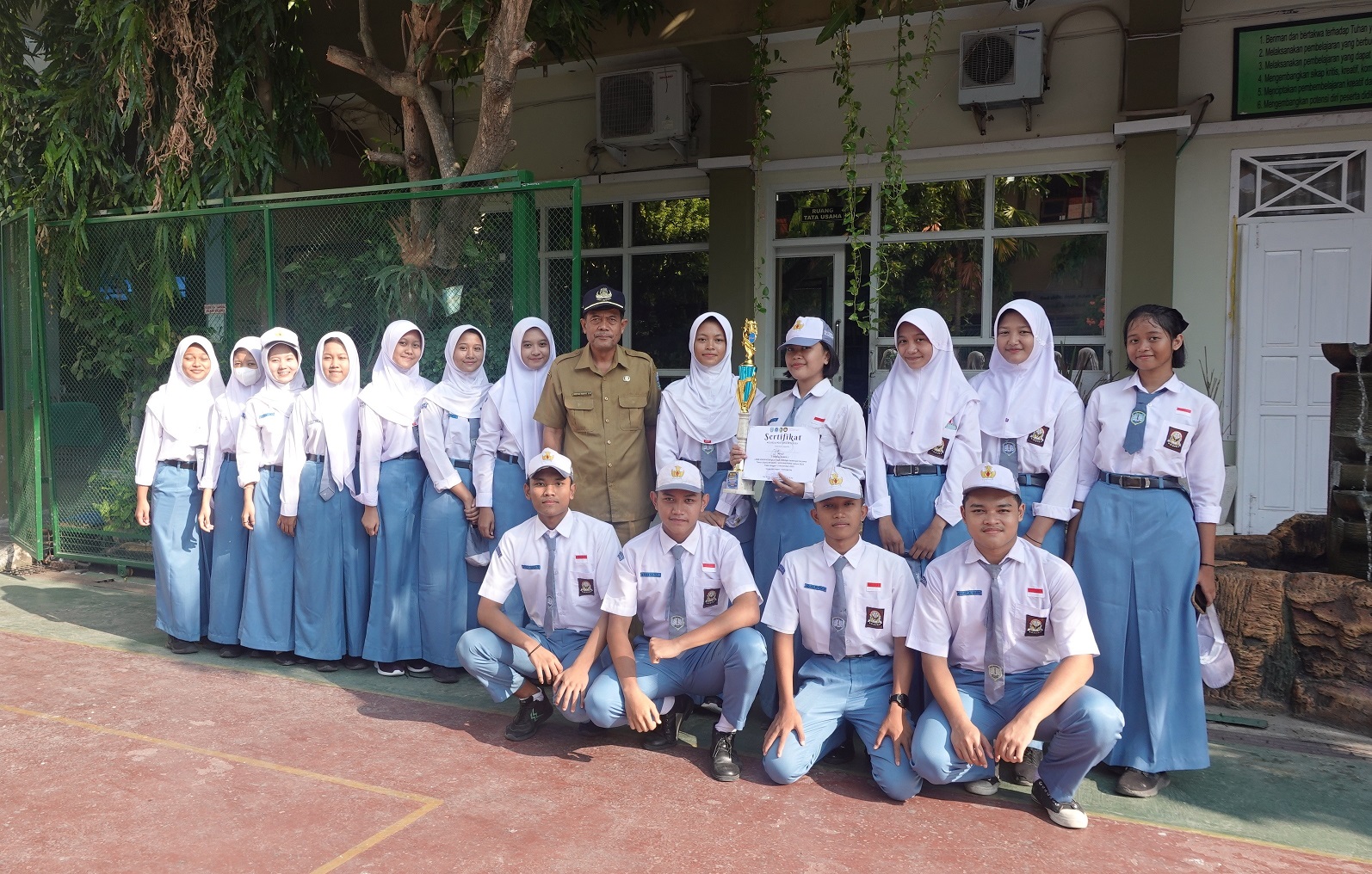 LKBB GANAPRASTA 2023 TINGKAT SMA/SMK/MA SE JAWA TIMUR