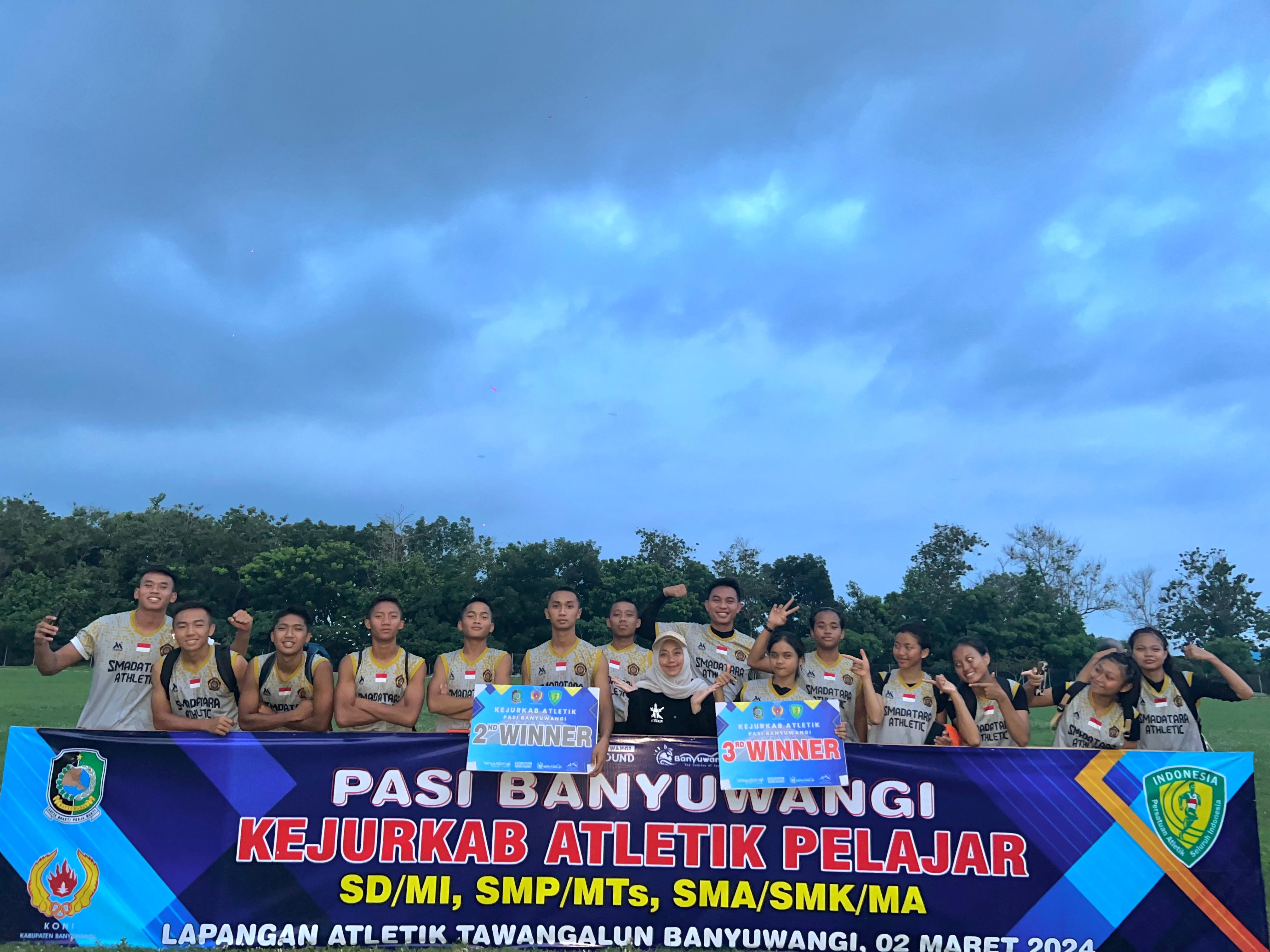 KEJURKAB ATLETIK  PUTRI LARI 800 M 