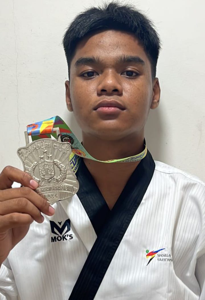 JUARA POOMSAE SENIOR PUTRA GEUB 6 , KEJUARAAN NASIONAL TAEKWONDO PIALA KAPOLRI 