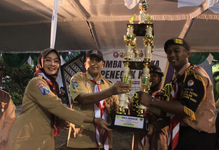 PIALA BERGILIR REKTOR IAIN PONOROGO