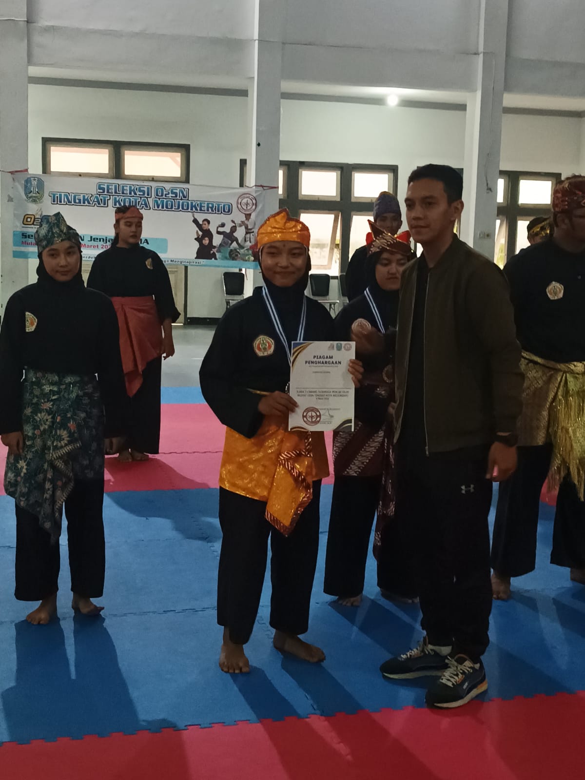 O2SN (CABANG OLAHRAGA PENCAK SILAT PUTRI )