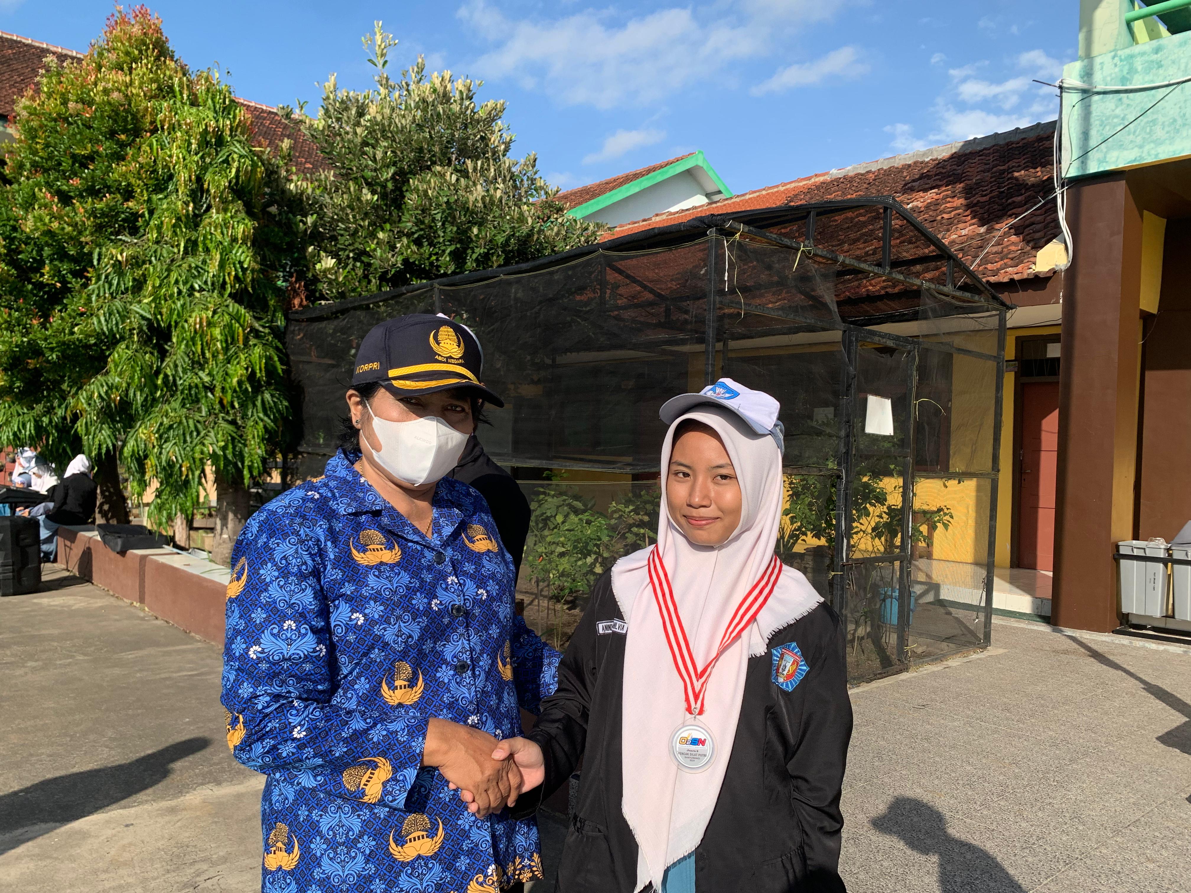 OLIMPIADE OLAHRAGA SISWA NASIONAL