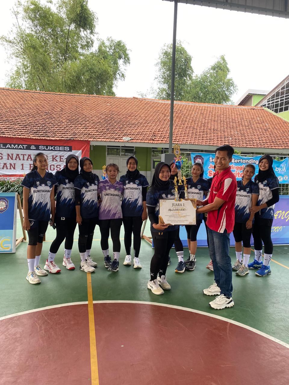 LOMBA BOLA VOLI PUTRI KACABDIN MOJOKERTO