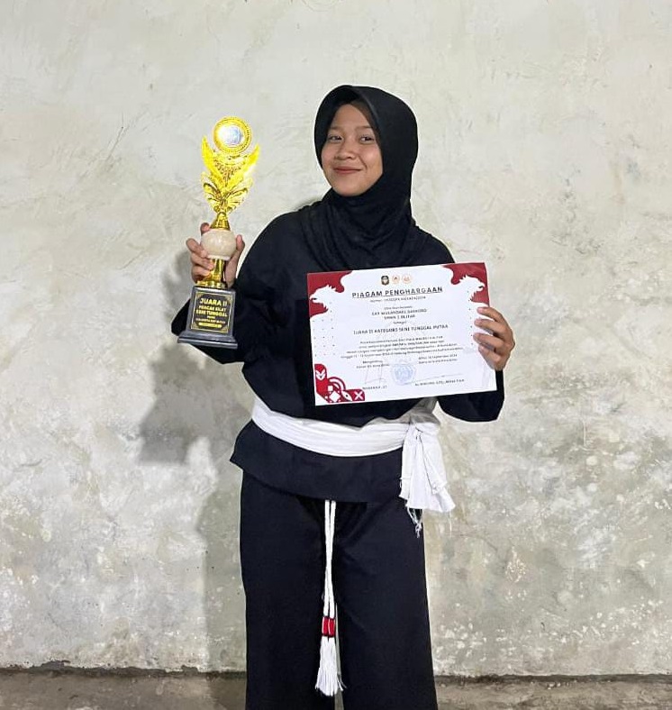 UARA 2 WALIKOTA CUP-PENCAK SILAT-BIDANG LOMBA SENI TUNGGAL PUTRI