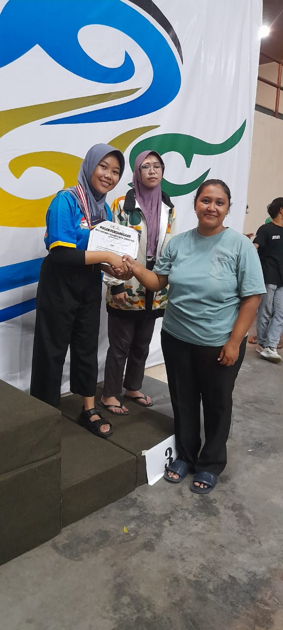 Juara 3 Wushu Championship Piala Rektor Unipdu Kelas 52 kg