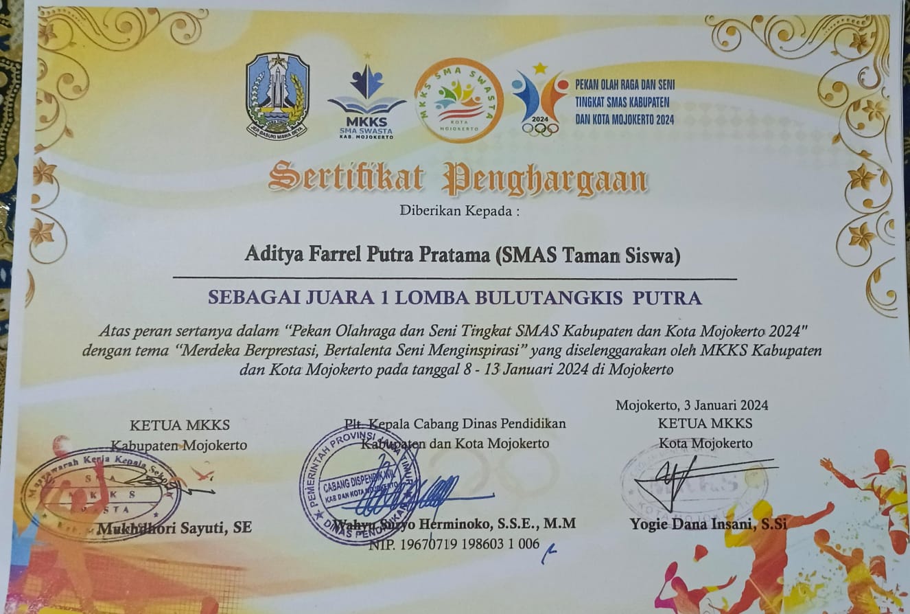 PORSENI TINGKAT SMAS LOMBA BULU TANGKIS