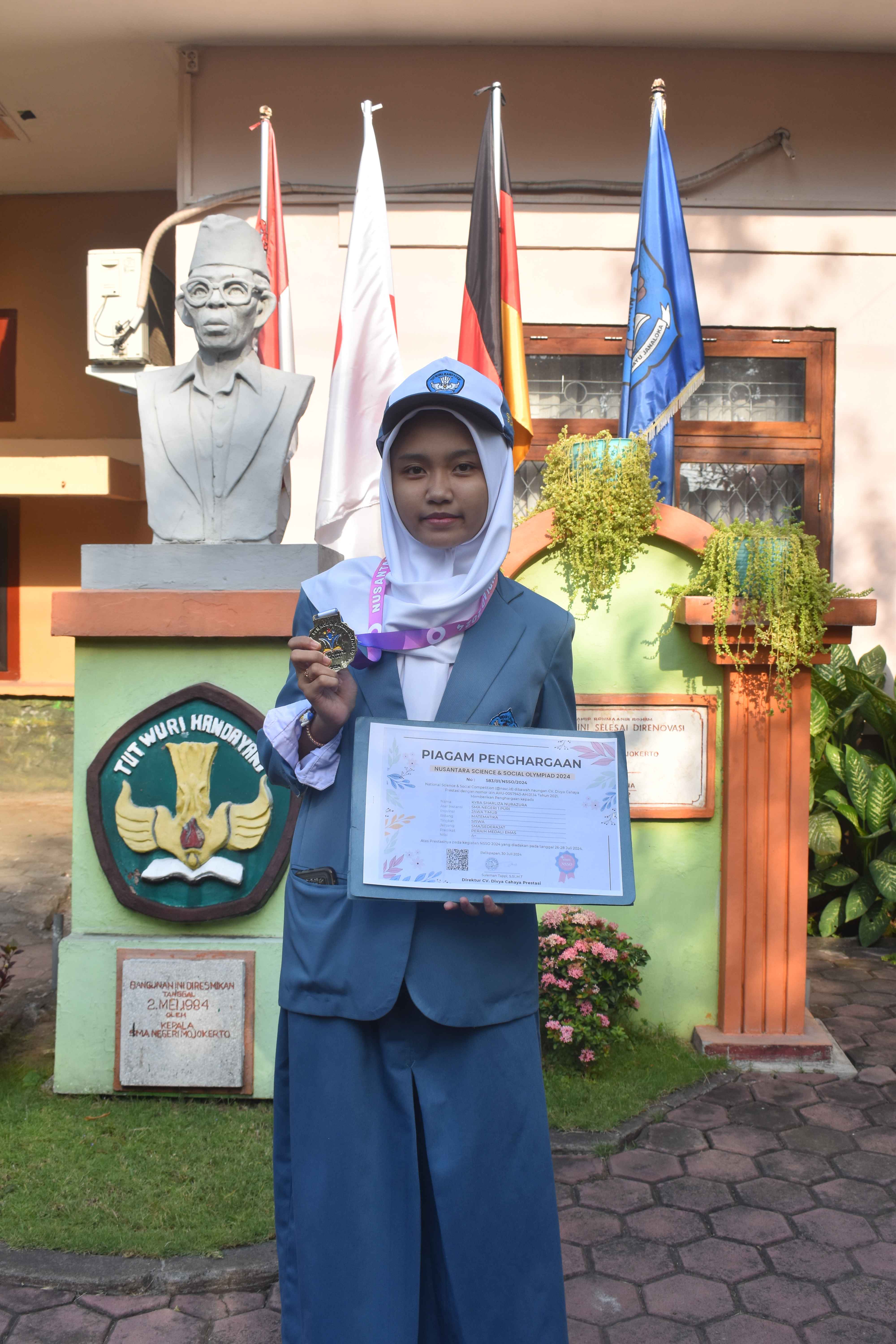 Juara 1 Olimpiade Science dan Social Olympiad 2024  Bidang Matematika