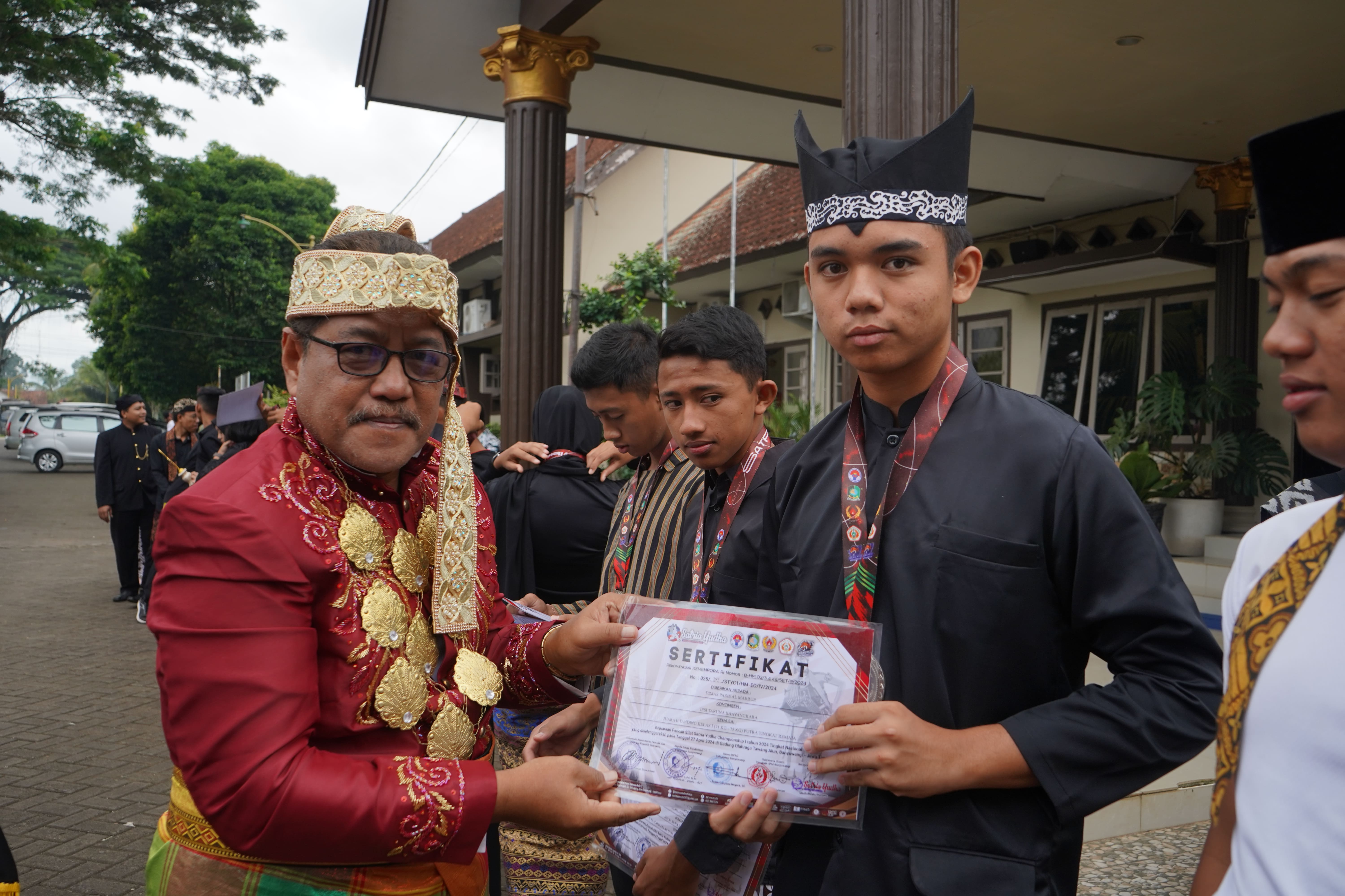 JUARA 2 TANDING KELAS D (51 KG - 55 KG) PUTRA TINGKAT REMAJA PADA KEJUARAAN PENCAK SILAT SATRIA YUDHA CHAMPIONSHIP 1