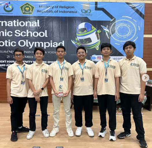 International Islamic School Robotic Olympiad (IISRO ) 2024 -  Juara 1 Robot Drone RC Open