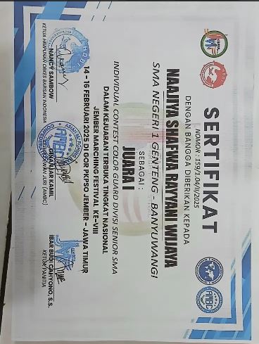 JUARA 1 INDIVIDUAL CONTEST COLORGUARD DIVISI SENIOR SMA 