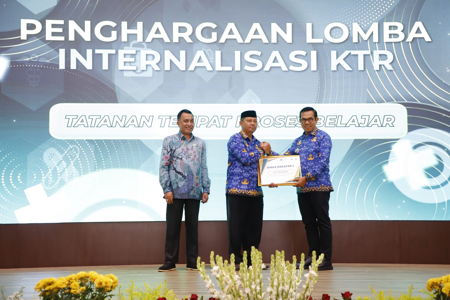 LOMBA INTERNALISASI KAWASAN TANPA ROKOK