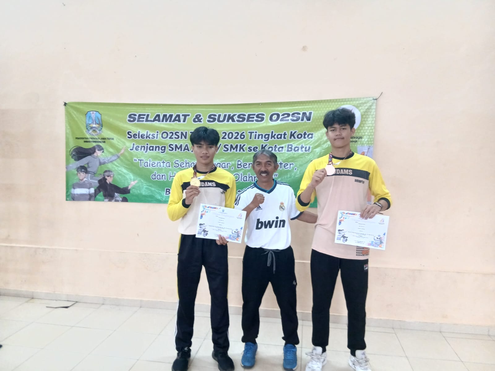 SELEKSI OLIMPIADE OLAHRAGA SISWA NASIONAL (O2SN) KOTA BATU CABOR BADMINTON